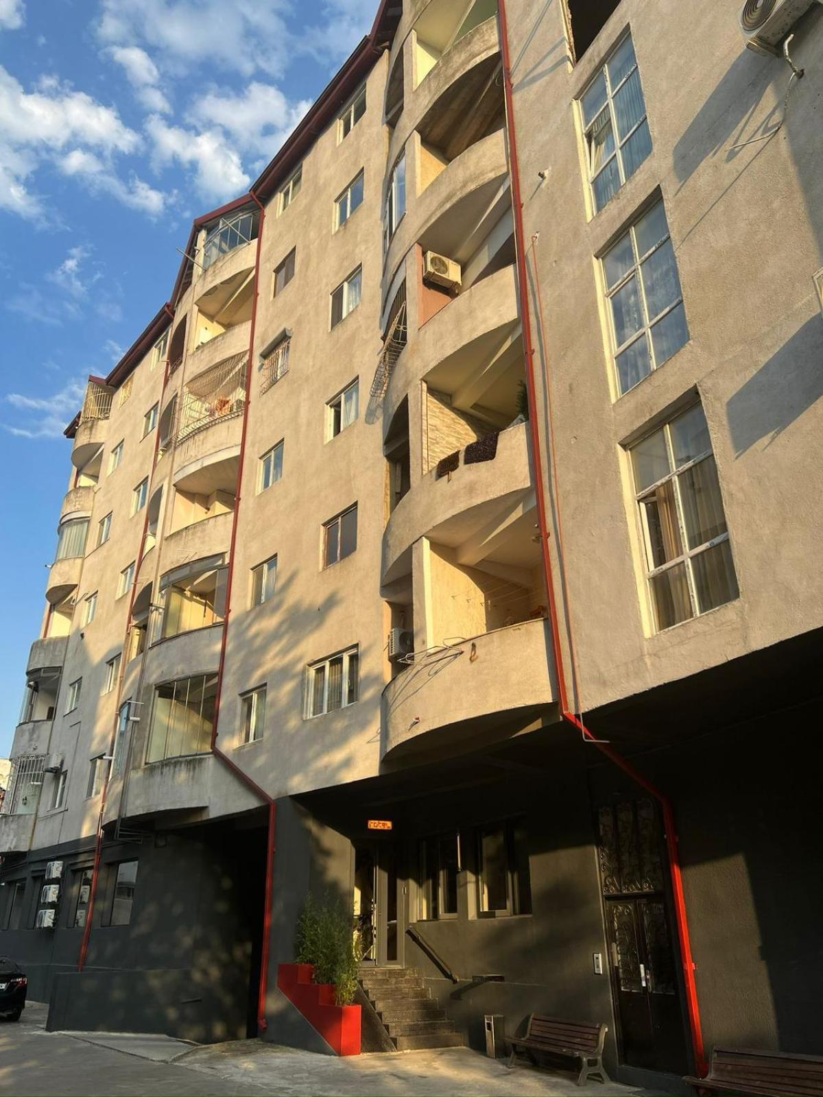 Rotel Kutaisi Exteriér fotografie